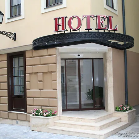 Capitulum Hotel Győr