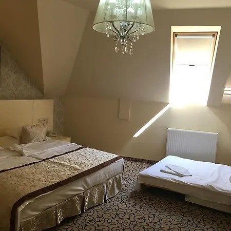 Capitulum Szálloda Győr